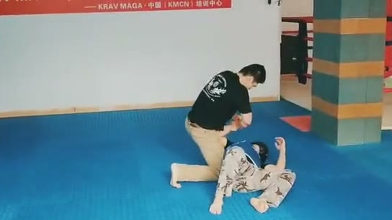 肉盾掩护实景